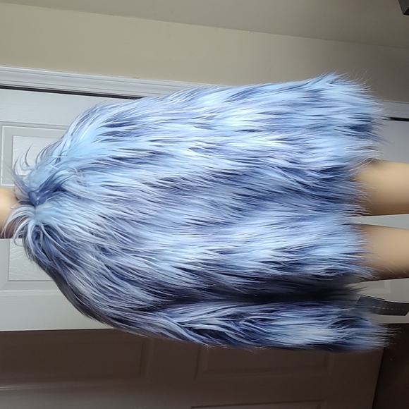 Ladies Jacket - Picture 2 of 7